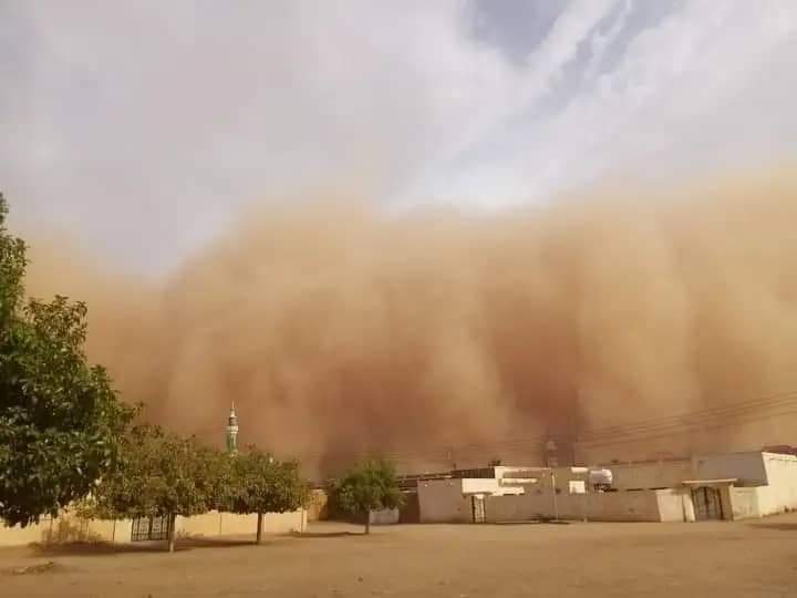 عاصفة جدارية 
