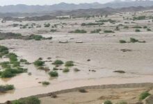 طوكر تغرق في السيول: المنازل تندثر والمواطنون يلوذون للجبال