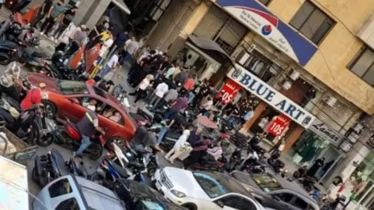 هجوم سيبراني يفجر أجهزة اتصال ويصيب 1200 بلبنان